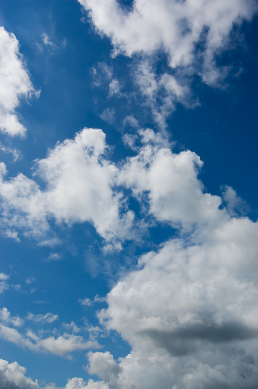 field5-blue-sky-white-clouds-11-jpg